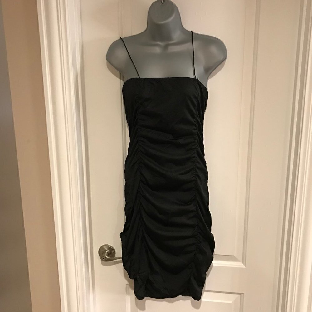 WOMENS SPAGHETTI STRAP PLEATED SPRING AND SUMMER DRESS SIZE XXL